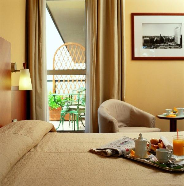 Unahotels Mediterraneo Milano